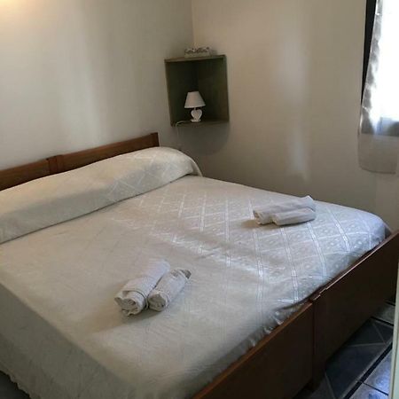 Mimosa Bilocale Cala Liberotto Buitenkant foto